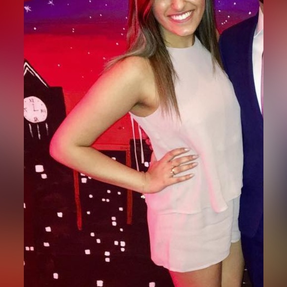 Light pink romper - Picture 1 of 3